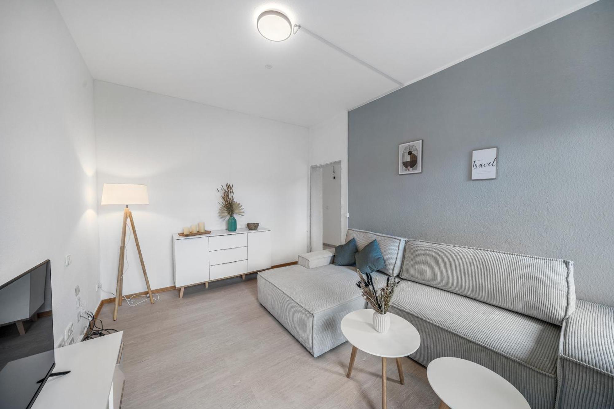 Lehastays - Buckau 16a I Kueche I Smart Tv Mit Netflix I Toller Innenhof * Magdeburg
