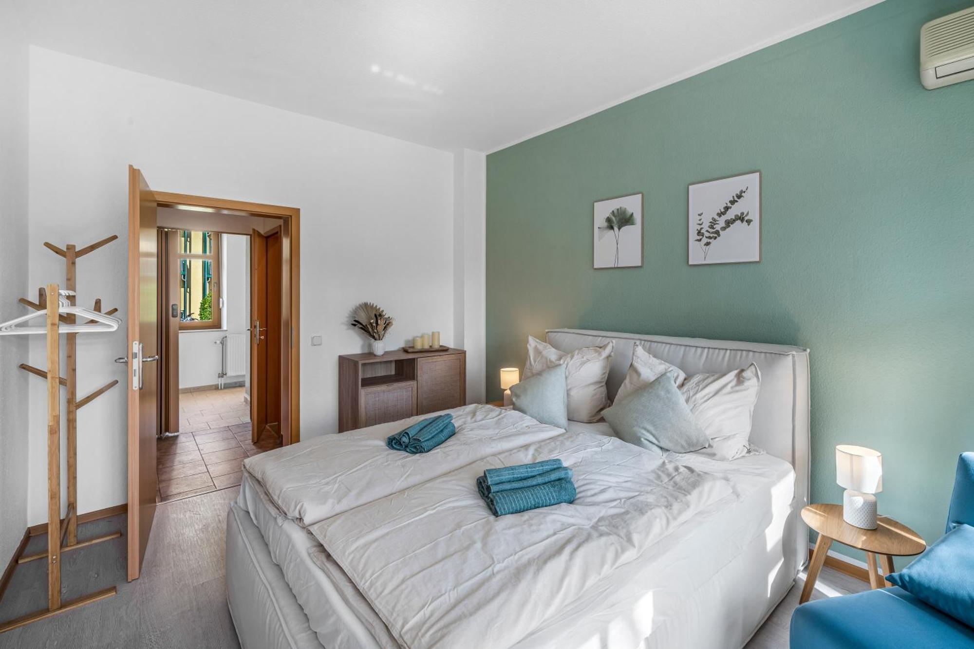 Lehastays - Buckau 16a I Kueche I Smart Tv Mit Netflix I Toller Innenhof *